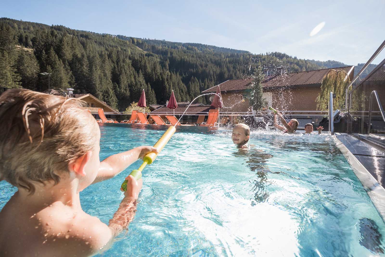 Aussenpool Alpenhof Gerlos